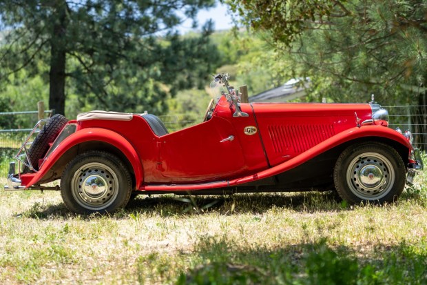 1952 MG TD 5-Speed