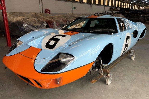 Roush 427–Powered Superformance GT40 Mk I