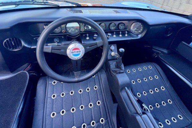 Roush 427–Powered Superformance GT40 Mk I