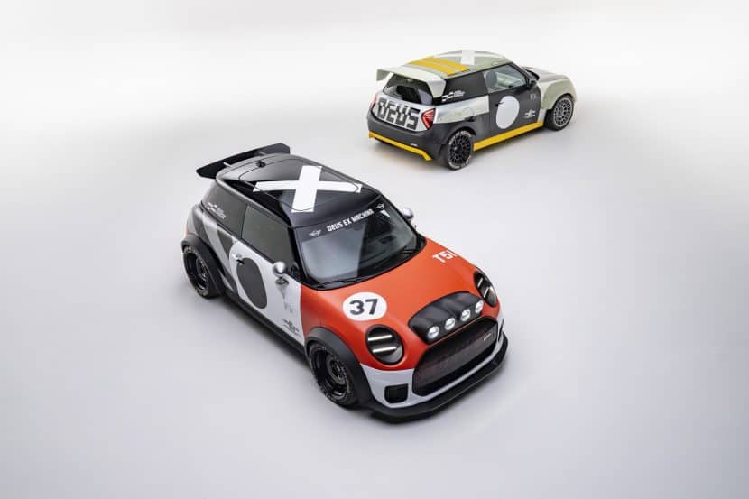 MINI DEUS ex MACHINA with an X on the roof