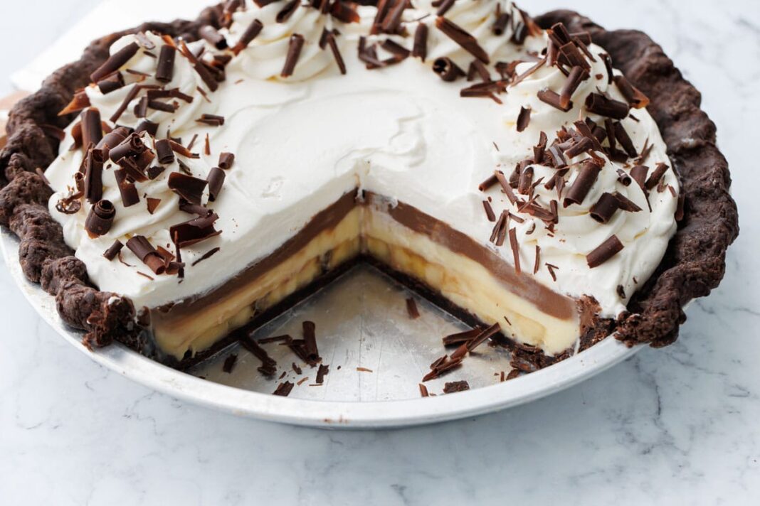 Chocolate-Banana-Cream-Pie-Love-and-Olive-Oil.jpg