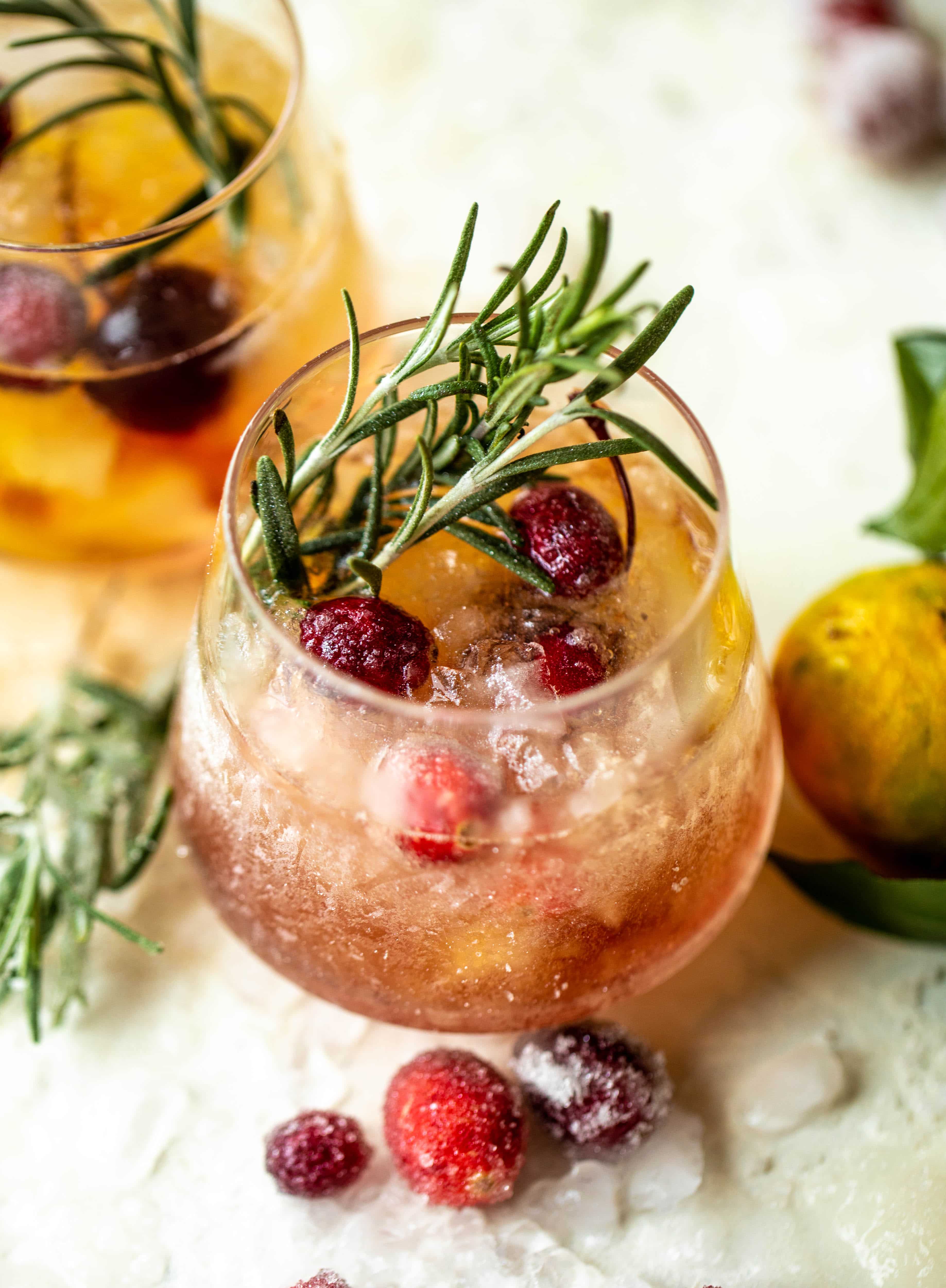 30 festive holiday cocktails